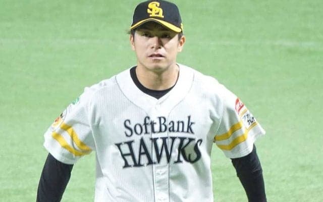 突然の余命宣告、シーズン中も週1の面会　戦力外直後に祖父が死去…続けた“恩返し”