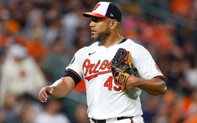 鳴かず飛ばずで戦力外→日韓で躍進→逆輸入　元燕助っ人が34歳で掴んだメジャーでの成功