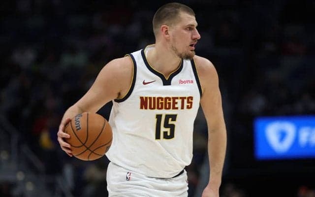 ヨキッチが年越し2戦連続でトリプルダブル…4Q出場せずとも通算144度目の達成