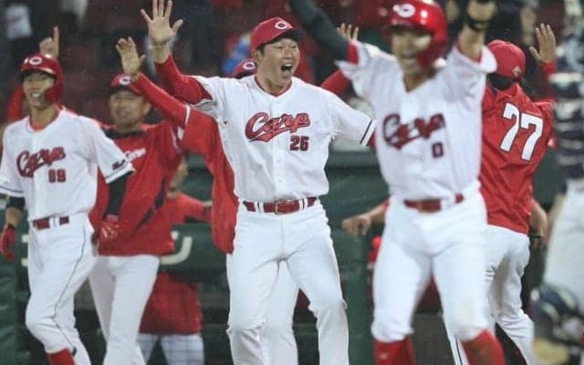 【勝手に“妄想”開幕オーダー・広島編】打線の目玉は2人の新助っ人　脇を固める好打者らの底上げが進めば--