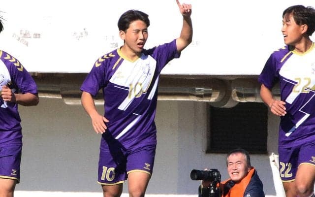 3回戦で4ゴール2アシストの大暴れ、堀越の2年生FW三鴨奏太が5得点で現在得点ランキングトップ【全国高校サッカー選手権大会】