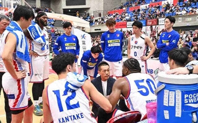 「福岡はB1にいるべきチーム」浜口炎ヘッドコーチが目指す悲願の「B2優勝B1昇格」