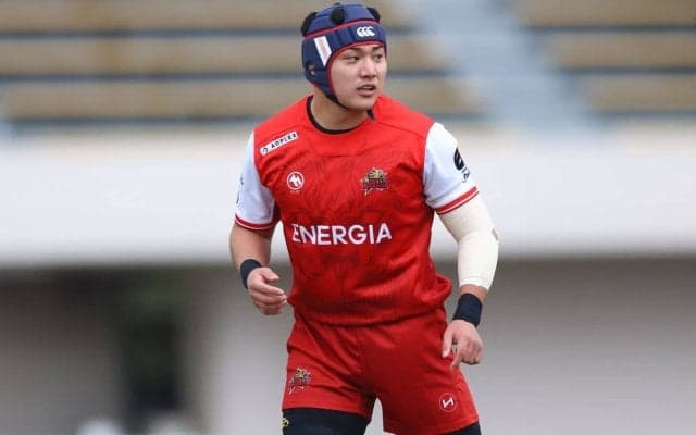 兄弟の存在は、常に問いかける「自分は何者か」。その答えは芝の上の闘争の中に