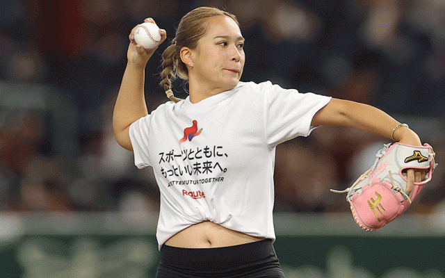 突破した“100”　結婚発表の女子選手、衝撃投球にどよめき「かっこよすぎ」「美人」
