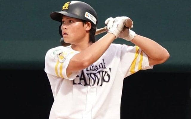 「豪快さが凄い」名球会打者が覚醒期待　鷹の逸材22歳は「振れるのが強み」