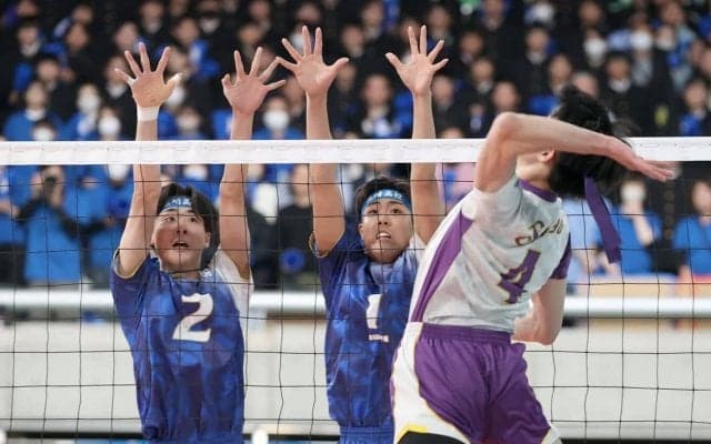 春高バレー　県立進学校の高崎、昨年3位の昇陽にストレート負け　ただ一人の3年生、エースで主将の岩井将人「この舞台で戦ったことは自分の誇り」