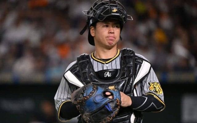 勝利へのピースは埋まるか　新生藤川阪神で注目される「4番打者」「正捕手争い」の行方