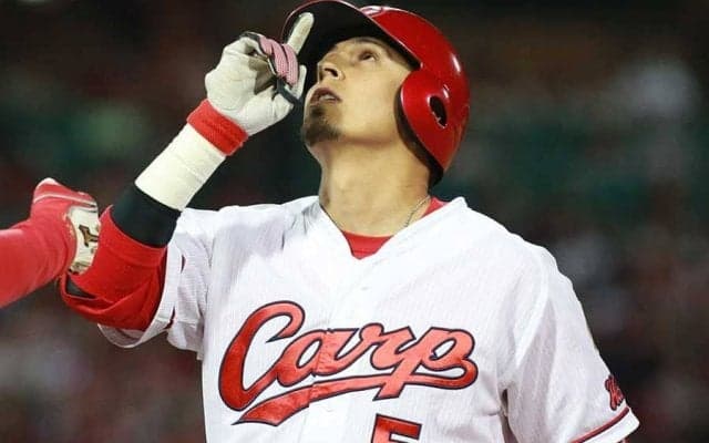 0HRで広島退団も…元助っ人が母国で“MVP”　美技も披露、衰えぬ39歳