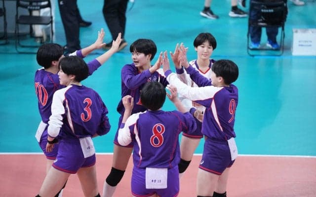 連覇を目指す就実が登場　女子2日目（1/6）の全16試合を紹介【春高2025】