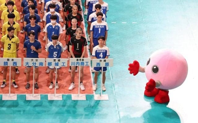 春高バレー　福岡工大城東が3回戦進出　2年生・熊丸千秋が逆転勝ちの立役者に