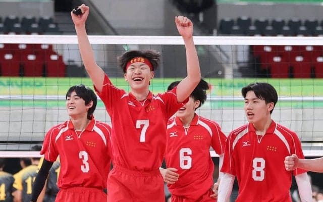 春高バレー　東亜学園が鎮西学院に逆転勝ち　「ミラクル東亜」の再現狙う