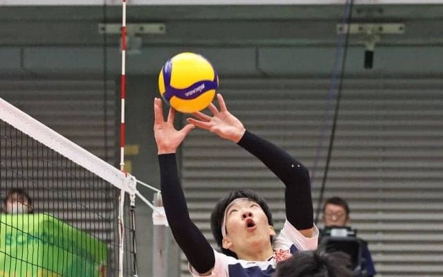 春高バレー　東北が23年ぶりの優勝へ好発進　主将でセッターの瀬川桜輝が多彩なトスを披露