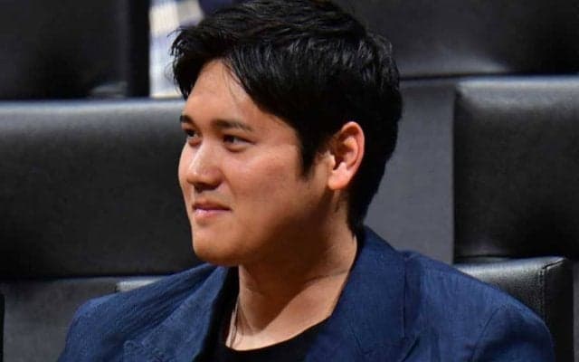 大谷翔平が明かすパフォーマンス向上の秘訣　“ダブルスーツ”でKOSE社長と対談「対策が大事」