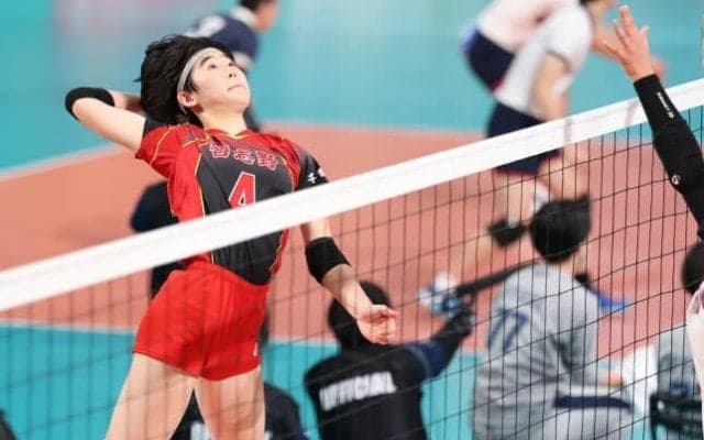 【バレー】東レ滋賀内定の結束美南（習志野）、2回戦で春高コートを去る。「迫田さおりさんのようなバックアタックが打てる選手になりたい」　春高バレー