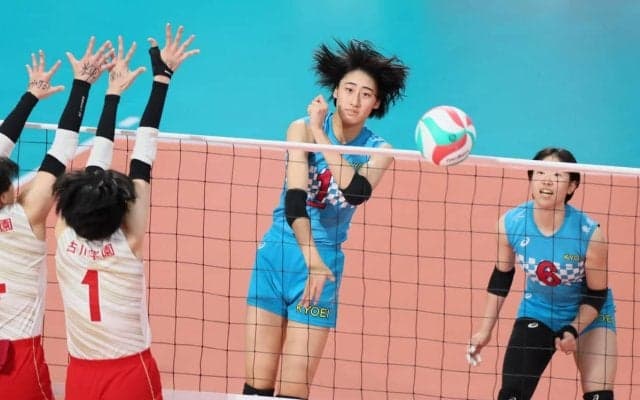 春高バレー　共栄学園、ベスト8進出　2023年優勝の古川学園をストレートで破る