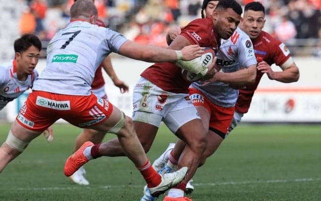 勝利に直結する2トライ。ジョネ・ナイカブラが圧巻のスピードで存在感を放つ