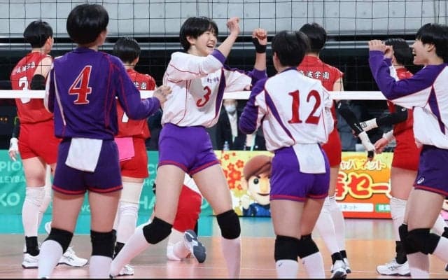 春高バレー　松山東雲はストレート負け　初の準々決勝進出はならず