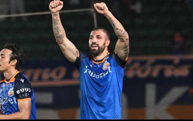 J1昇格目指す長崎がFWエジガル・ジュニオ、FWフアンマ・デルガドと契約更新、昨季は両選手とも二桁ゴール「J1昇格を成し遂げましょう！」