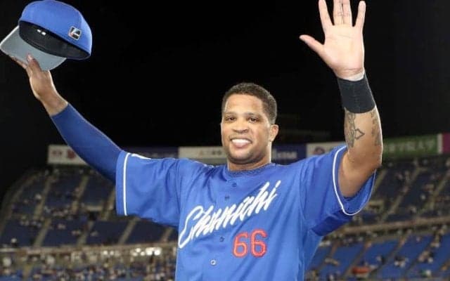 メルセデスにエスコバーも…助っ人移籍市場、去就が続々判明も　注目される35歳「元首位打者」の“現実路線”