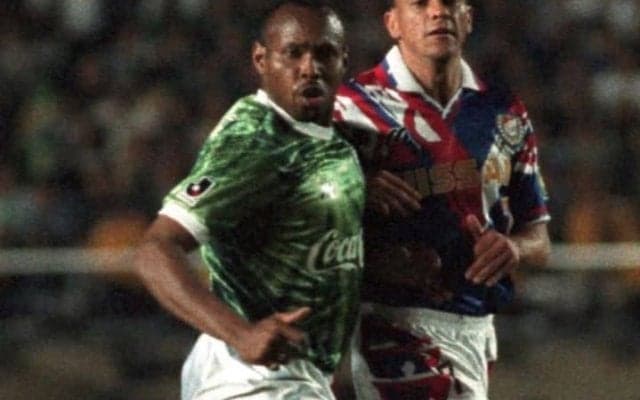 歴史的なJ第1号の裏で受けた「無視」　元V川崎マイヤーが蘭放送局で赤裸々告白「私たちはチームじゃなかった」