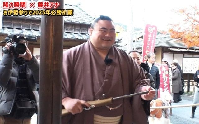 人気力士、“衝撃的”な射的の腕前を披露 一度に大量ゲットで満面の笑み 初場所へ向け意気込みも