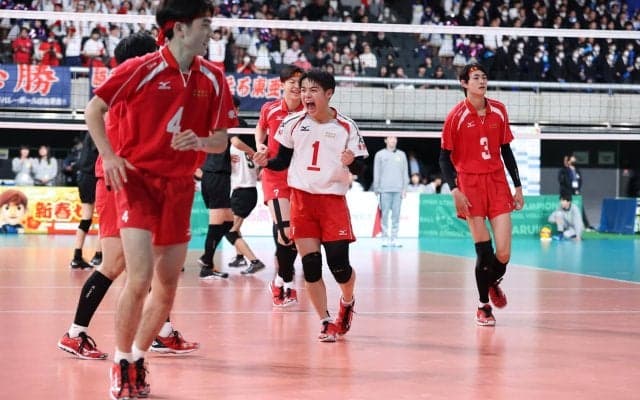 東亜学園高が春高のセンターコートに帰ってくる。ミラクルか、それとも？ 鎮西高撃破の準々決勝で見せた確かな力