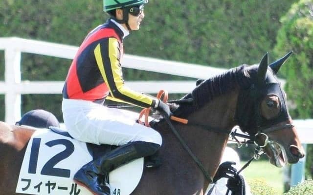 半兄にダービー馬と皐月賞馬の良血馬 フィヤールが初勝利を狙う