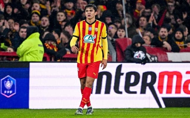 積極的に動くシティ、20歳逸材DFクサノフ獲得へRCランスの要求満たす約81億円オファーを提示か