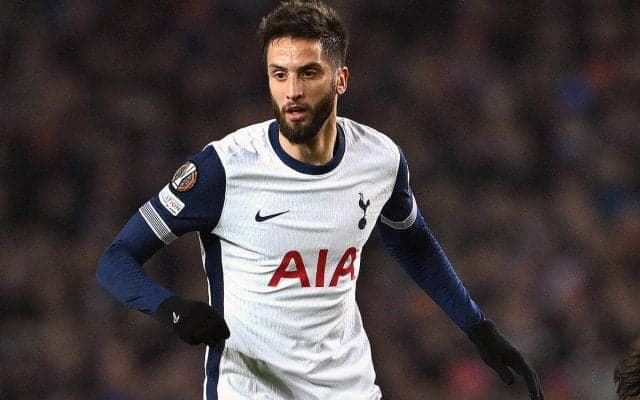 リバプール戦で負傷交代のベンタンクールが脳震とうで2週間程度の離脱に…