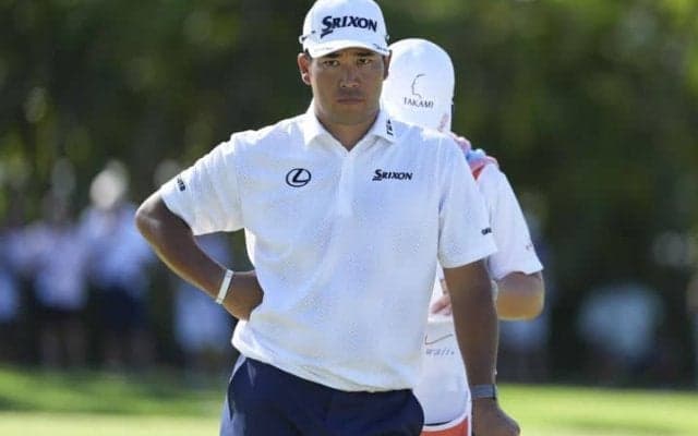 松山英樹も思わずびっくり？ 木の間を通す“珍しい一打”に海外メディア注目「8インチの隙間を…」 直前にはあわやのハプニング