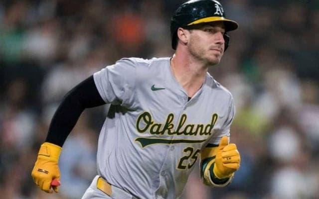 日本球団からの高額オファー断って掴んだ95億円　2年連続30HR以上…崖っぷちで覚醒した大砲