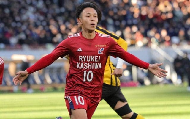 流通経済大柏が初出場・東海大相模との白熱の一戦制し6大会ぶりファイナル！ 前橋育英相手のリベンジへ【全国高校サッカー選手権大会】