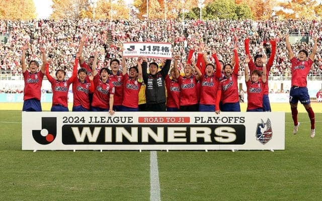 J1初昇格の岡山が今季の背番号発表！　江坂任が「8」、立田悠悟は「2」