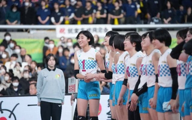 女子は下北沢成徳と共栄学園の東京勢が決勝へ　男子決勝は駿台学園と東福岡のインターハイ決勝と同カードに　大会4日目（1/11）の男女準決勝結果【春高2025】