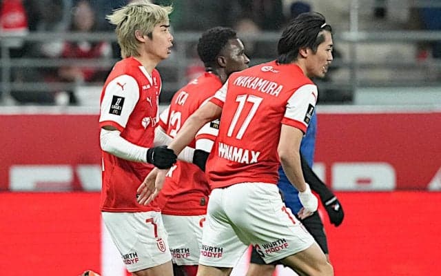 伊東純也が今季4点目も打ち合いに敗れたスタッド・ランスは6試合勝利なし…【リーグ・アン】