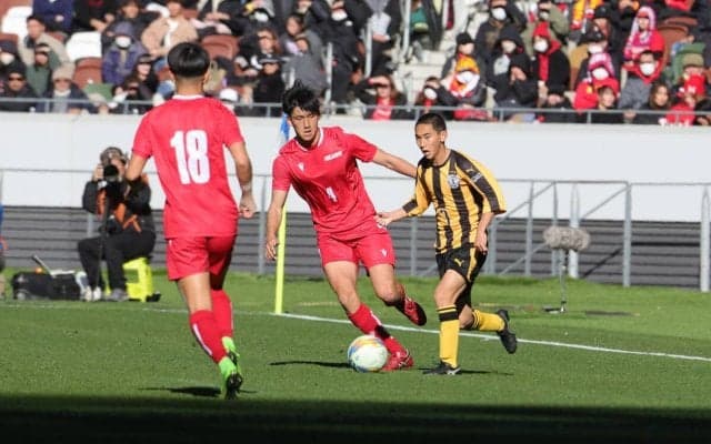 「自分のところから…」堅守誇った東福岡DF大坪聖央が大会初失点の起点に、悔やみきれないプレーも「取り返す気持ちではいました」