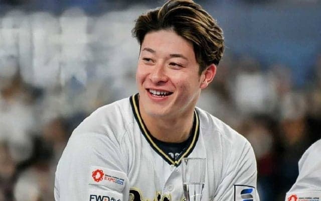 吉田輝星が華麗な“バック宙”披露「身体能力高すぎ」　ガッチリボディも軽やか「すごい」