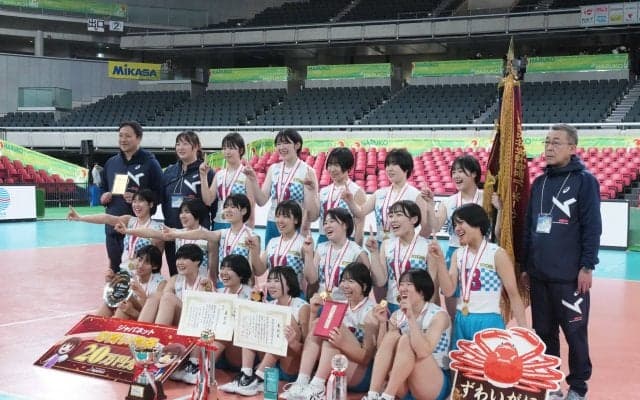 共栄学園が19大会ぶり3度目の優勝　女子大会全51試合結果、個人賞受賞選手一覧【春高2025】