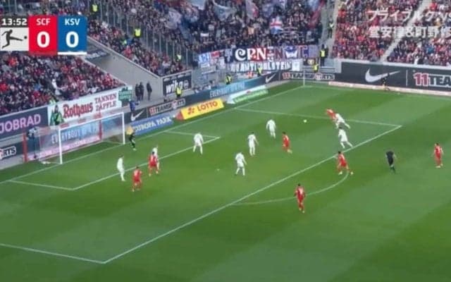 メッシかよ！ 堂安律、超絶ドリブル→相手DFが大混乱「堂安ゾーン入った」解説者が絶賛… 華麗なターンから強引な縦突破「上手いな」