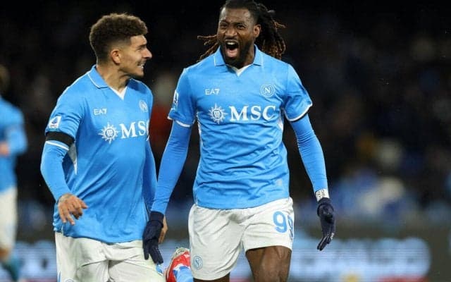 移籍濃厚クワラツヘリア不在のナポリ、格下ヴェローナを寄せ付けず首位堅守【セリエA】