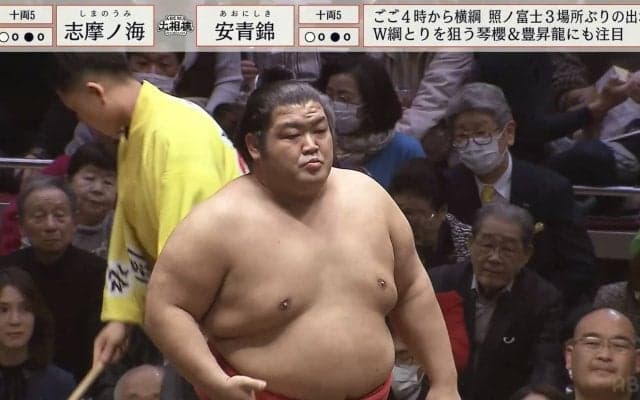 「何だコレw」「インパクト半端ない」十両力士の超個性的な“世界観あふれる”化粧まわしに熱視線「メッセージ性強い」