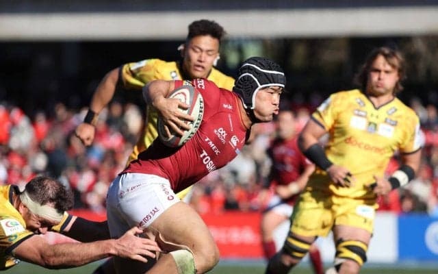 屈強な相手だけでなく、可憐なコラボ相手まで。常に準備を怠らない眞野泰地