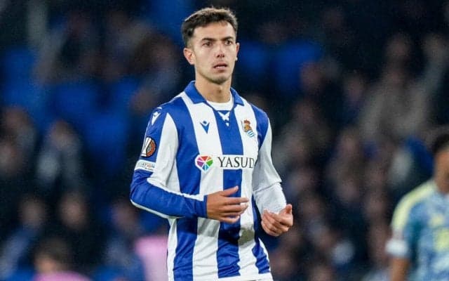 アーセナルがスビメンディ争奪戦のトップへ？ 契約解除金約100億円払い夏獲得か