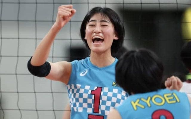 【バレー】共栄学園が19大会ぶりの優勝を飾る。主将の秋本美空が大車輪の活躍　春高バレー決勝