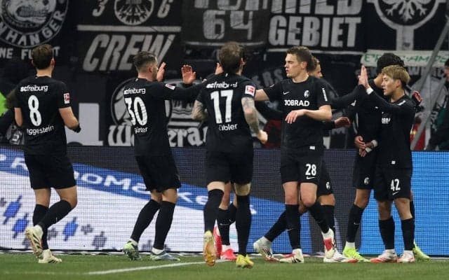 堂安律が先制弾もフライブルク、マーモウシュ弾などフランクフルトに4失点完敗【ブンデスリーガ】