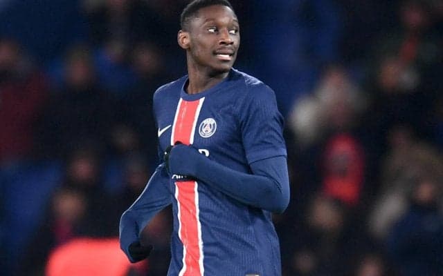 コロ・ムアニがトリノ到着、ユベントスのメディカルチェック受診へ