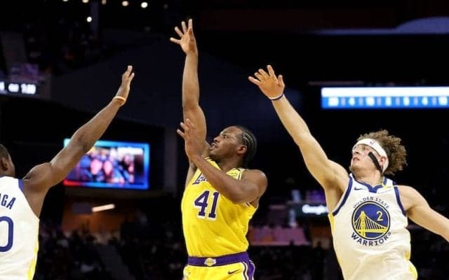 八村塁所属のレイカーズに動き…PGオリバリを解雇、ビッグマンと2ウェイ契約へ