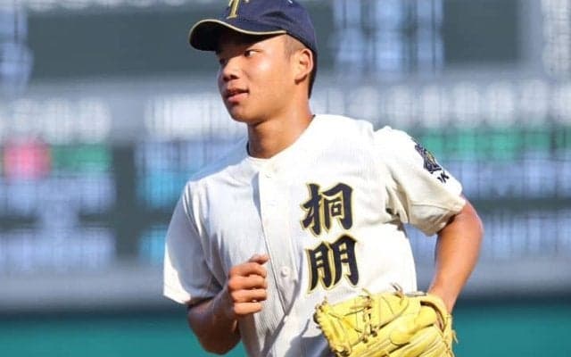 なぜNPB未経験の18歳と契約したのか　ア軍GM補佐が語った森井翔太郎獲得の背景「最も注目したのは揺るぎない願望」