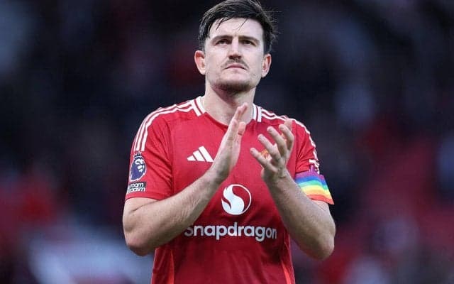 復活したマグワイアの姿勢を「すべての選手に求めている」、アモリム監督は称賛惜しまず「再びリーダーになった」