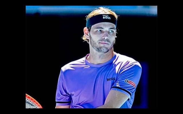  世界4位 1200万円以上を寄附 